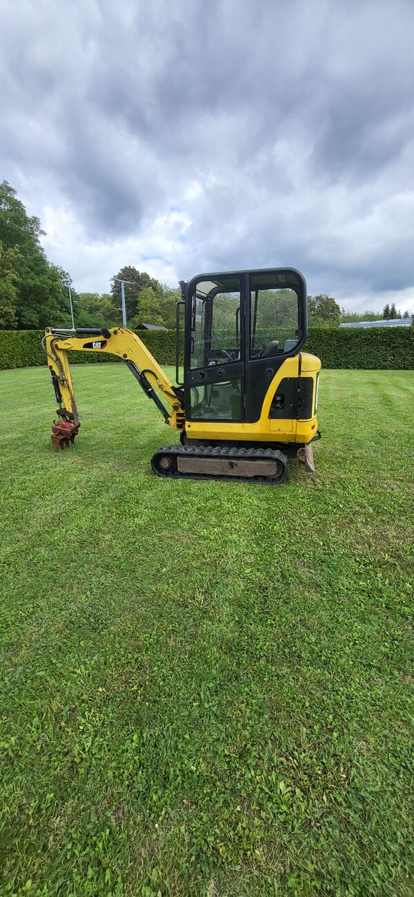 Gummiketten 230x96x35 für Caterpillar 301.8C