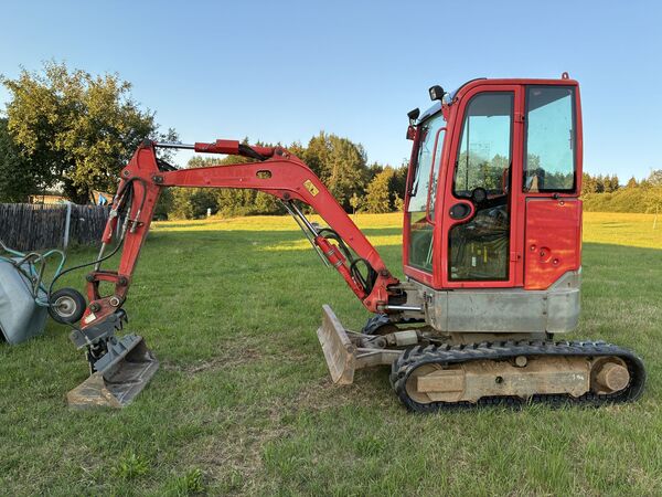 Gummiketten 230x48x68 für Takeuchi TB216