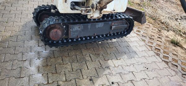 Gummiketten 230x72x45 für Bobcat 320