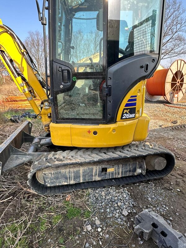 Gummiketten 300x52,5x80N für Komatsu PC26MR.5